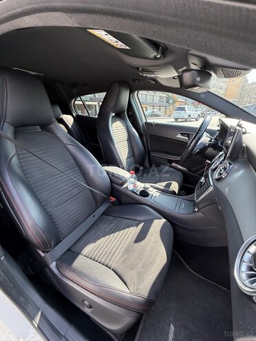 Mercedes GLA 200 2015, 158,000 km - 1.6 l - Bakı