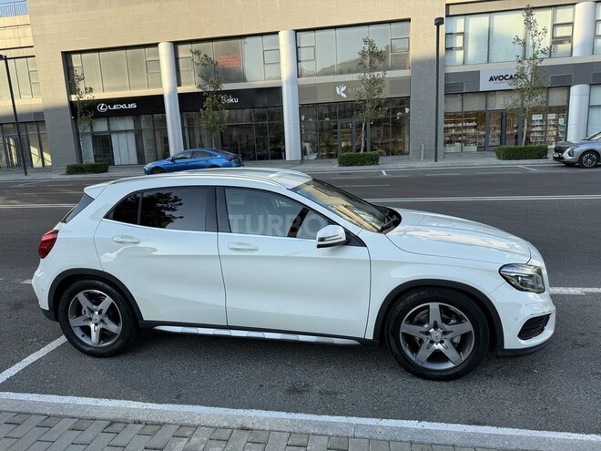 Mercedes GLA 200 2015, 158,000 km - 1.6 l - Bakı