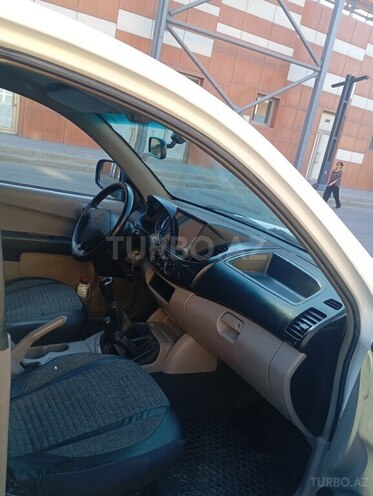Mitsubishi L200 2007, 331,500 km - 2.5 l - Bakı