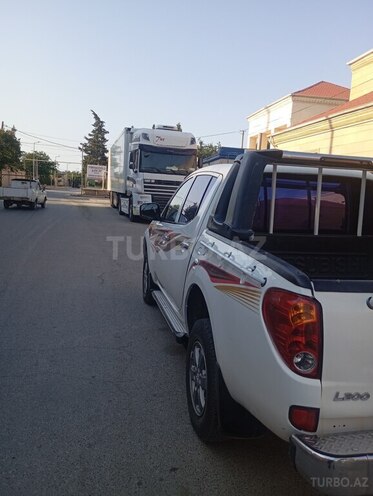 Mitsubishi L200 2007, 331,500 km - 2.5 l - Bakı