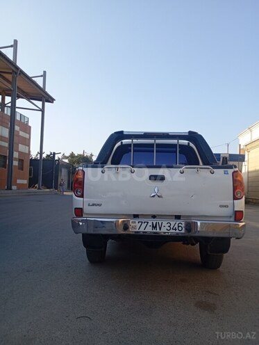 Mitsubishi L200 2007, 331,500 km - 2.5 l - Bakı