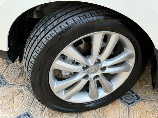 Hyundai ix35 2012, 144,000 km - 2.4 l - Bakı