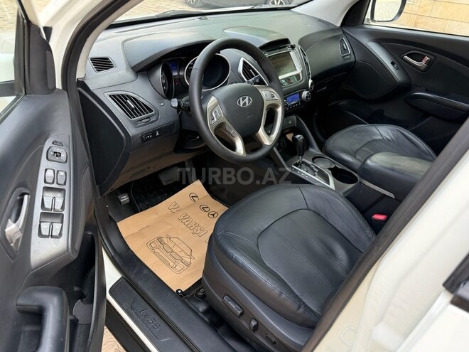 Hyundai ix35 2012, 144,000 km - 2.4 l - Bakı