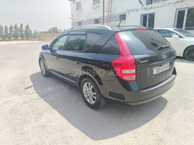 Kia  2011, 293,438 km - 1.6 l - Bakı