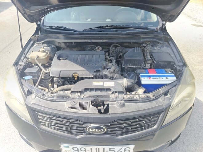 Kia  2011, 293,438 km - 1.6 l - Bakı