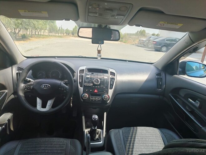 Kia  2011, 293,438 km - 1.6 l - Bakı