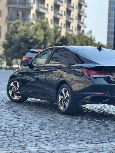 Hyundai Elantra 2022, 30,000 km - 2.0 l - Bakı