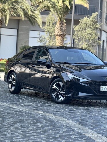 Hyundai Elantra 2022, 30,000 km - 2.0 l - Bakı