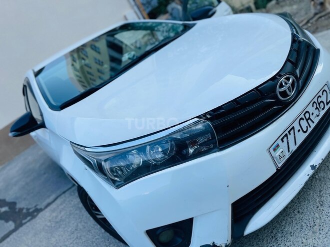 Toyota Corolla 2015, 196,000 km - 1.6 l - Bakı