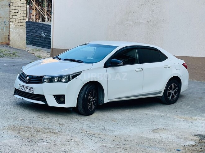 Toyota Corolla 2015, 196,000 km - 1.6 l - Bakı
