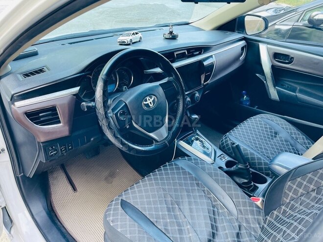 Toyota Corolla 2015, 196,000 km - 1.6 l - Bakı