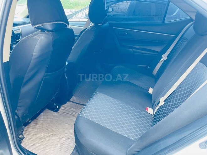 Toyota Corolla 2015, 196,000 km - 1.6 l - Bakı