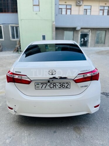 Toyota Corolla 2015, 196,000 km - 1.6 l - Bakı