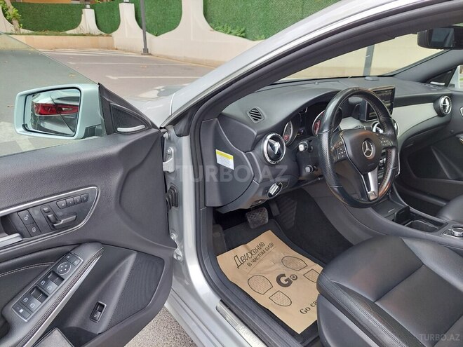 Mercedes CLA 250 2013, 176,357 km - 2.0 л - Bakı