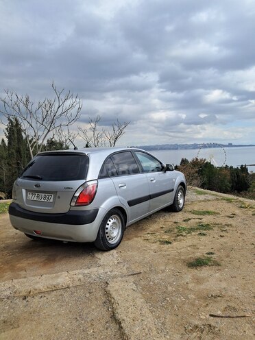 Kia Rio 2005, 400,000 km - 1.5 l - Bakı