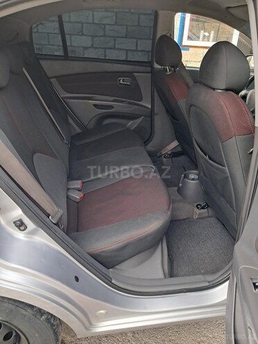 Kia Rio 2005, 400,000 km - 1.5 l - Bakı