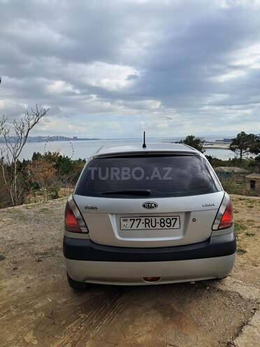 Kia Rio 2005, 400,000 km - 1.5 l - Bakı