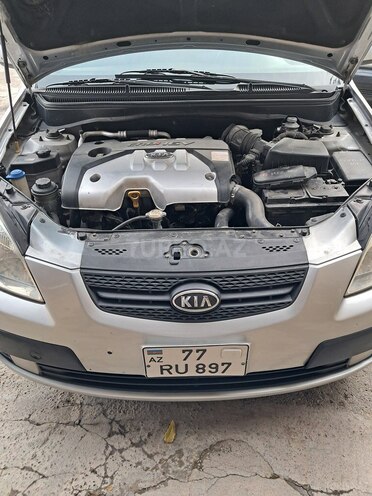 Kia Rio 2005, 400,000 km - 1.5 l - Bakı