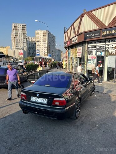 BMW 540 2000, 300,000 km - 4.4 l - Bakı