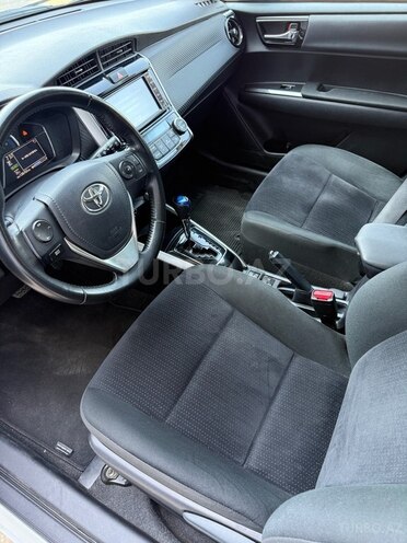 Toyota Corolla Fielder 2019, 128,000 km - 1.5 л - Bakı