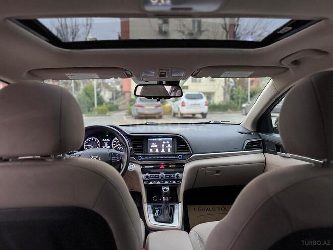 Hyundai Elantra 2019, 96,000 km - 2.0 л - Bakı