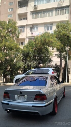 BMW 528 1999, 364,000 km - 2.8 l - Bakı