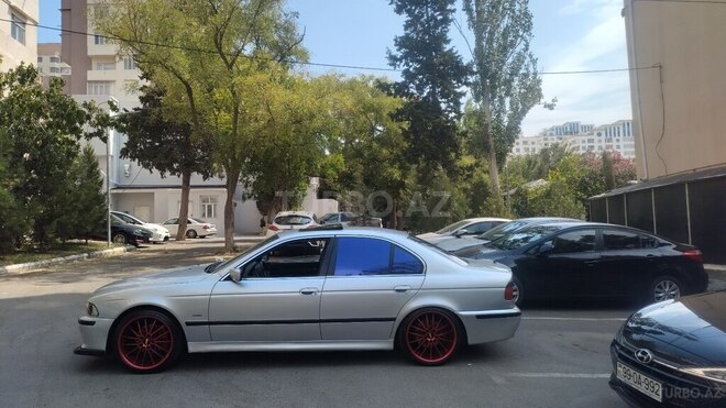 BMW 528 1999, 364,000 km - 2.8 l - Bakı