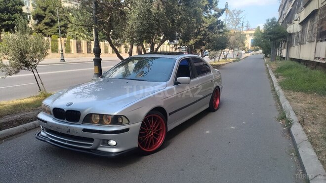 BMW 528 1999, 364,000 km - 2.8 l - Bakı