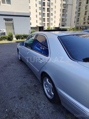 Mercedes E 220 d 1999, 333,000 km - 2.2 л - Bakı