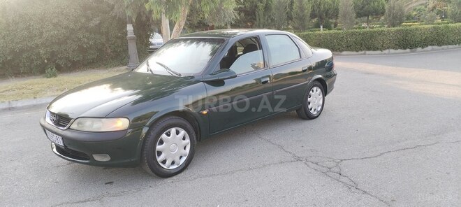 Opel Vectra 1997, 347,000 km - 1.6 l - Sumqayıt