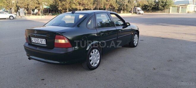 Opel Vectra 1997, 347,000 km - 1.6 l - Sumqayıt