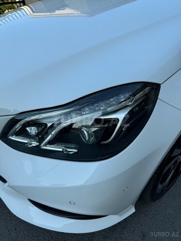 Mercedes E 220 d 2015, 135,000 km - 2.2 л - Bakı