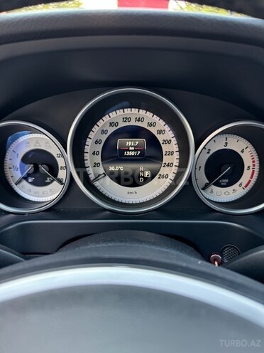 Mercedes E 220 d 2015, 135,000 km - 2.2 л - Bakı