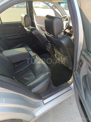 Mercedes E 220 d 2000, 392,400 km - 2.2 l - Bakı