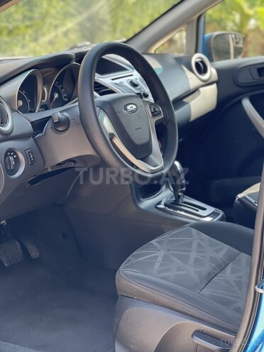 Ford Fiesta 2013, 183,465 km - 1.6 l - Xırdalan
