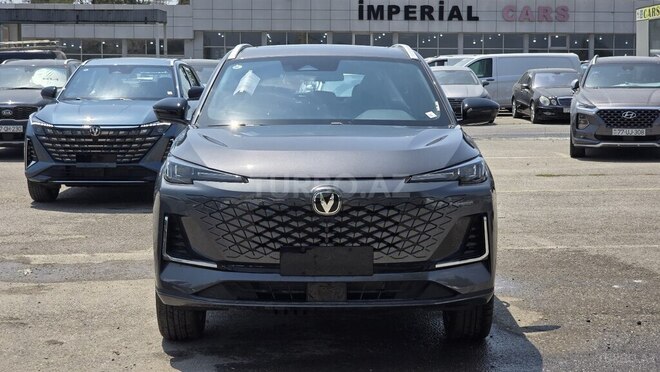 Changan CS 55 Plus 2025, 0 km - 1.5 l - Bakı