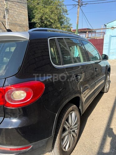 Volkswagen Tiguan 2009, 330,000 km - 2.0 l - Bakı