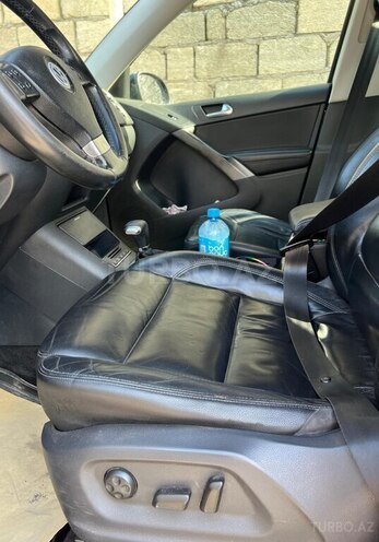 Volkswagen Tiguan 2009, 330,000 km - 2.0 l - Bakı
