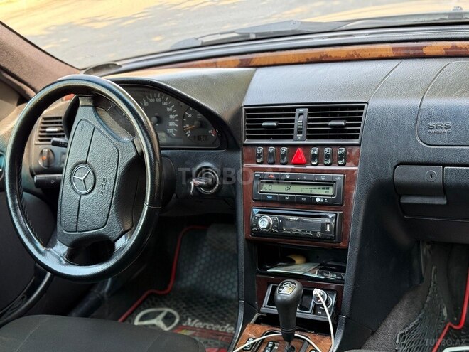 Mercedes C 220 d 2000, 358,000 km - 2.2 l - Bakı