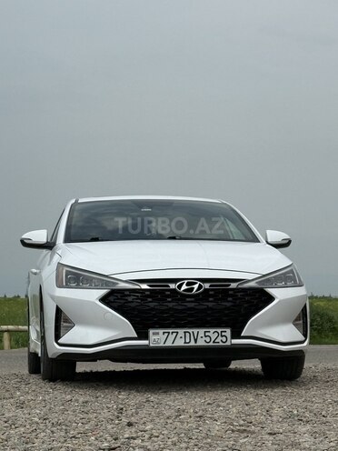 Hyundai Elantra 2018, 193,000 km - 1.6 l - Tovuz