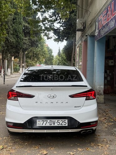 Hyundai Elantra 2018, 193,000 km - 1.6 l - Tovuz