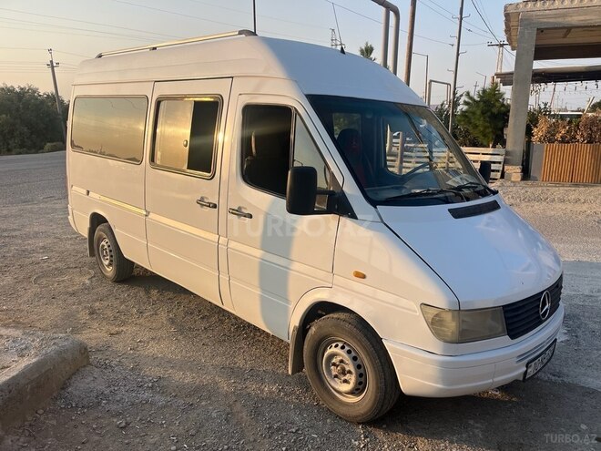 Mercedes Sprinter 208 1997, 350,000 km - 2.3 l - Bakı
