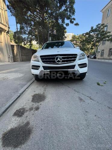 Mercedes ML 400 4MATIC 2014, 89,500 km - 3.0 л - Bakı