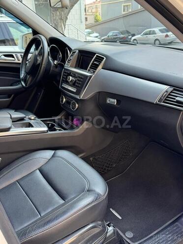 Mercedes ML 400 4MATIC 2014, 89,500 km - 3.0 л - Bakı