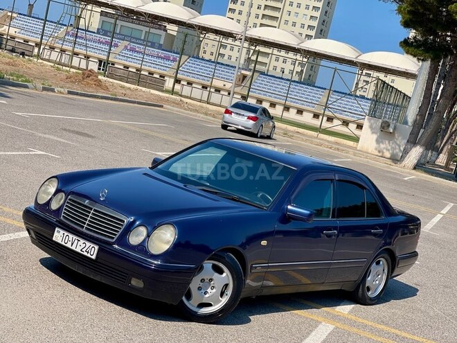 Mercedes E 240 1998, 321,100 km - 2.4 l - Sumqayıt