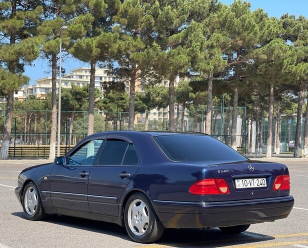 Mercedes E 240 1998, 321,100 km - 2.4 l - Sumqayıt
