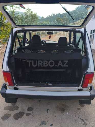 LADA (VAZ) Niva 2019, 8,400 km - 1.7 l - Yardımlı