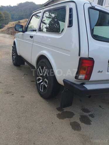 LADA (VAZ) Niva 2019, 8,400 km - 1.7 l - Yardımlı