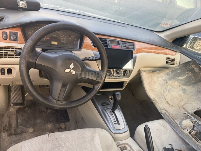 Mitsubishi Lancer 2006, 270,000 km - 1.6 l - Bakı