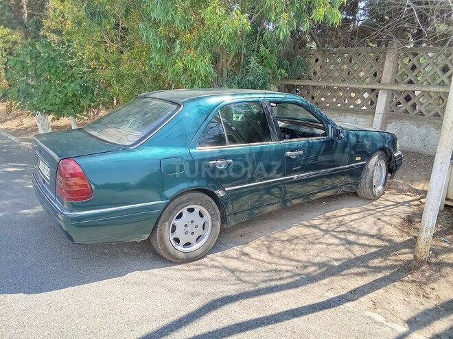 Mercedes C 220 d 1996, 250,000 km - 2.2 л - Bakı